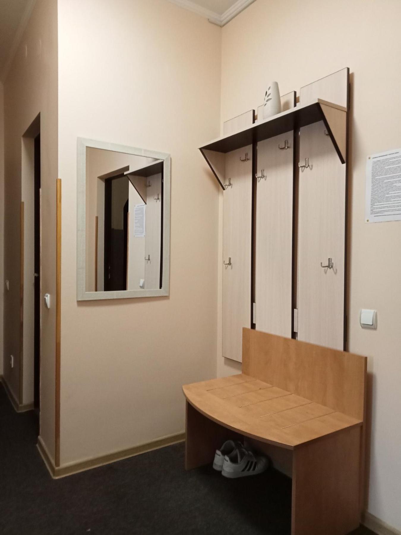 Hostel Iskra Lviv Bagian luar foto